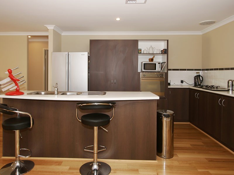 69 Shepperton Drive, Butler WA 6036