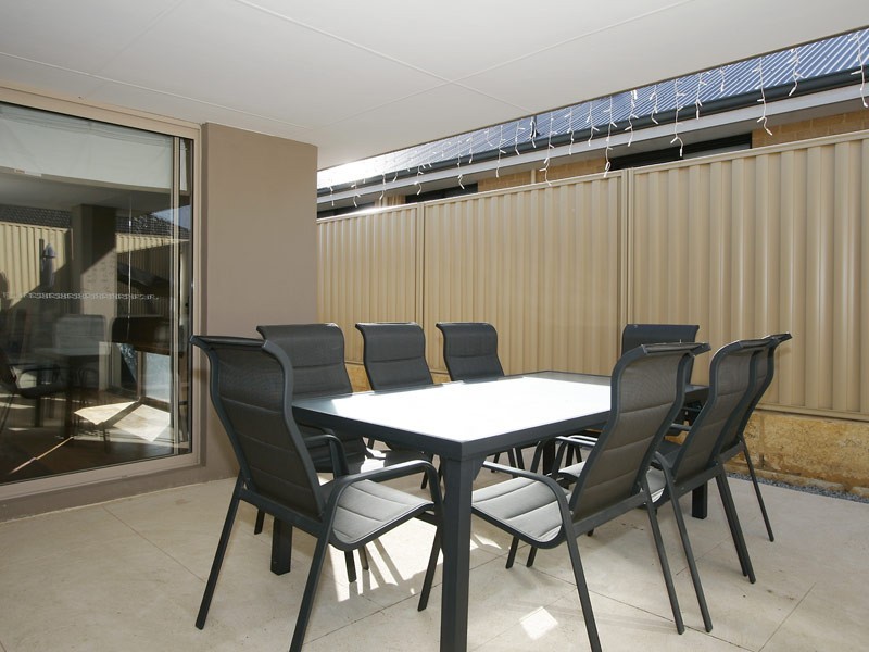 69 Shepperton Drive, Butler WA 6036