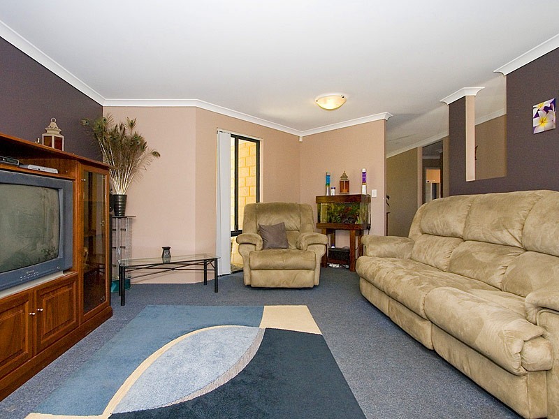 15 Brailsford Way, Butler WA 6036