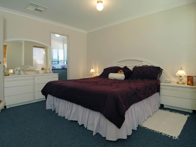 18 Wadhurst Road, Butler WA 6036