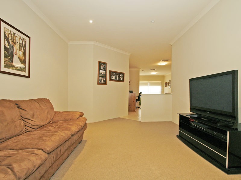 83A Shepperton Drive, Butler WA 6036