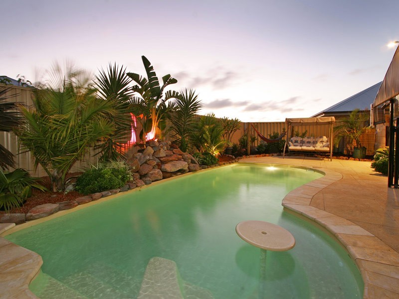 14 Beachwood Crescent, Butler WA 6036