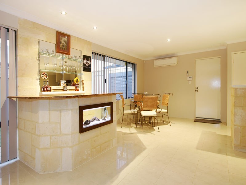 14 Beachwood Crescent, Butler WA 6036