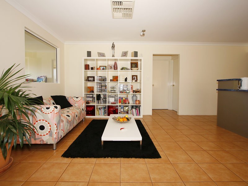 16 Dunsfold Street, Butler WA 6036