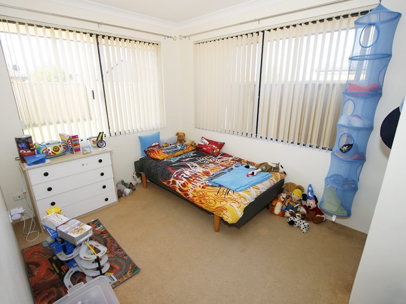 16 Dunsfold Street, Butler WA 6036
