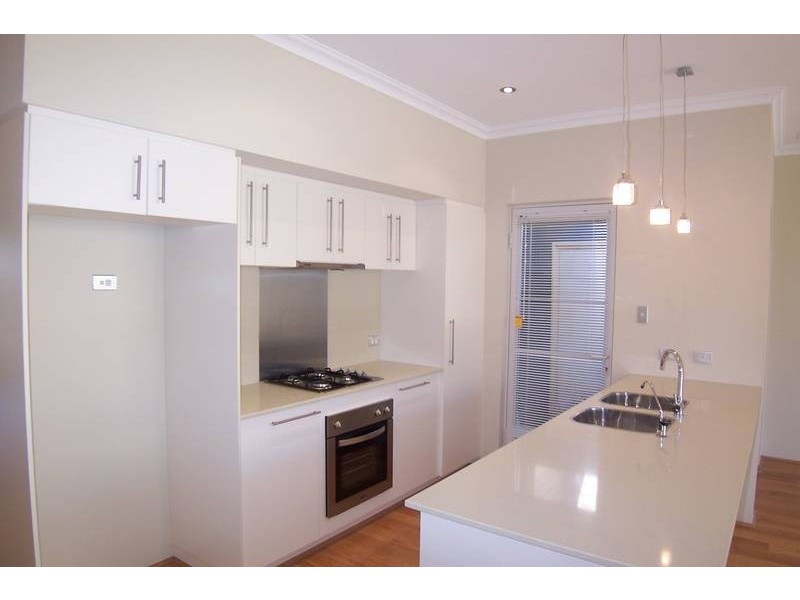 8A Marchwood Blvd, Butler WA 6036