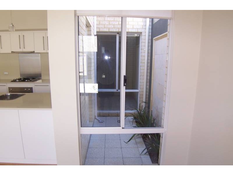 8A Marchwood Blvd, Butler WA 6036