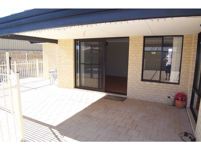 11 Wiltshire Entrance, Butler WA 6036