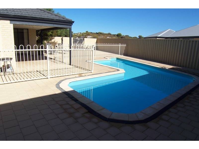 11 Wiltshire Entrance, Butler WA 6036