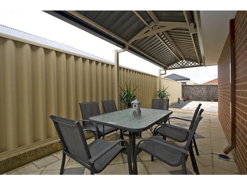 30 Heysham Bend, Butler WA 6036