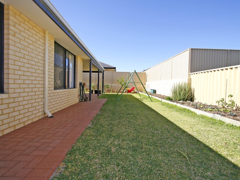 28 Salterforth Road, Butler WA 6036