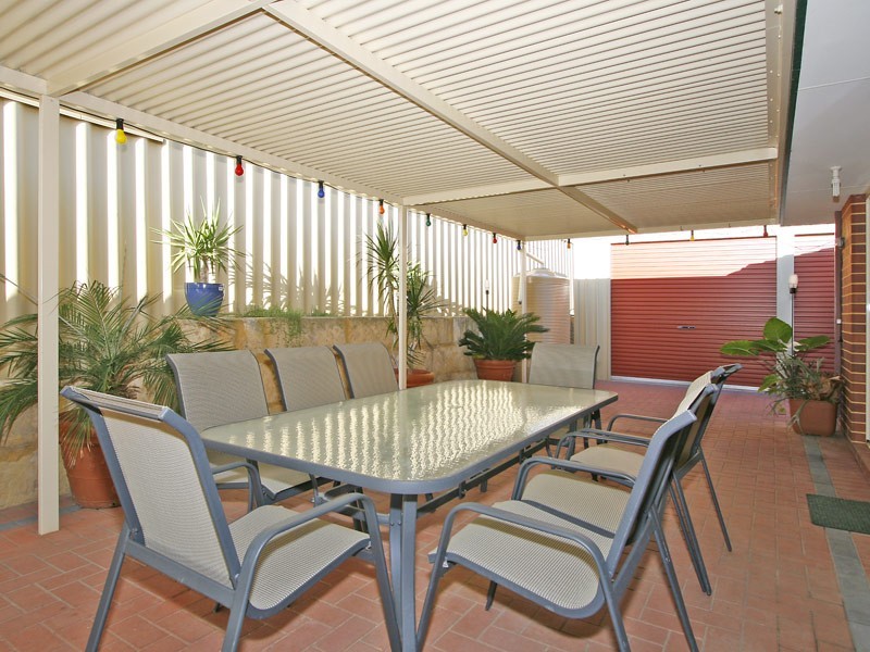 18 Clitheroe Way, Butler WA 6036