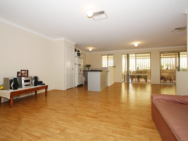 18 Clitheroe Way, Butler WA 6036