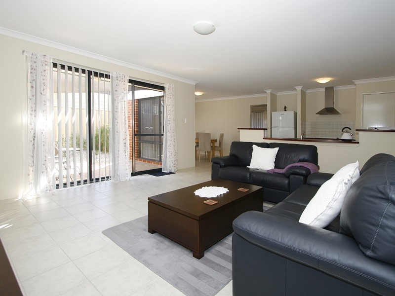 61 Wadhurst Road, Butler WA 6036