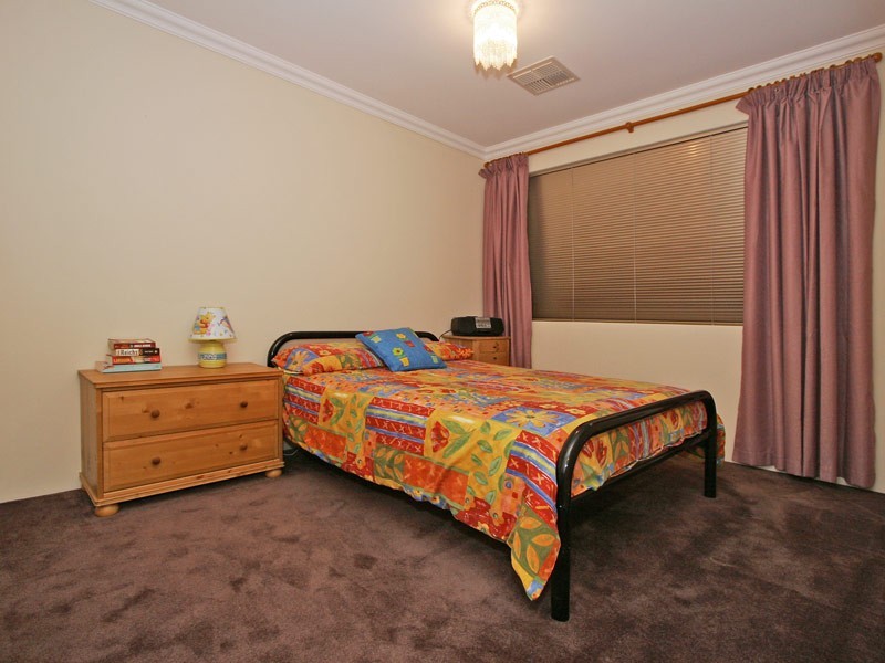 20 Talybont Bend, Butler WA 6036