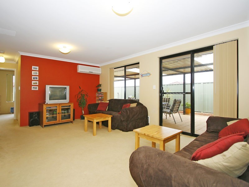 96 Seagrove Boulevard, Merriwa WA 6030