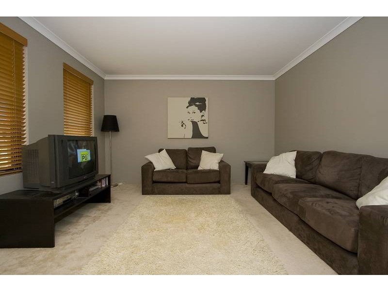 30 Heysham Bend, Butler WA 6036