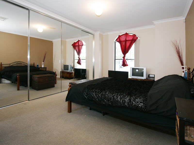 56 Pembury Way, Butler WA 6036