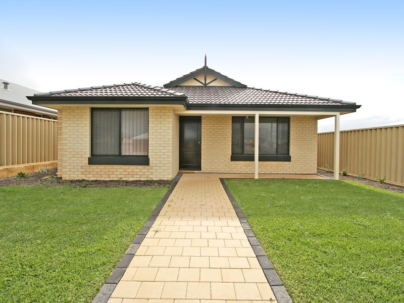 26 Huntly Avenue, Butler WA 6036
