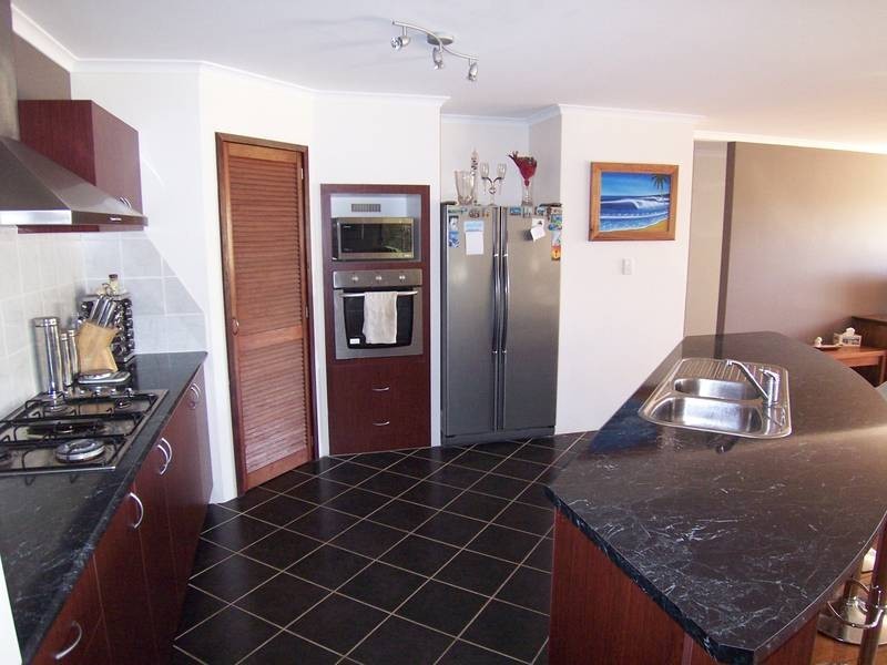 9 Clitheroe Way, Butler WA 6036