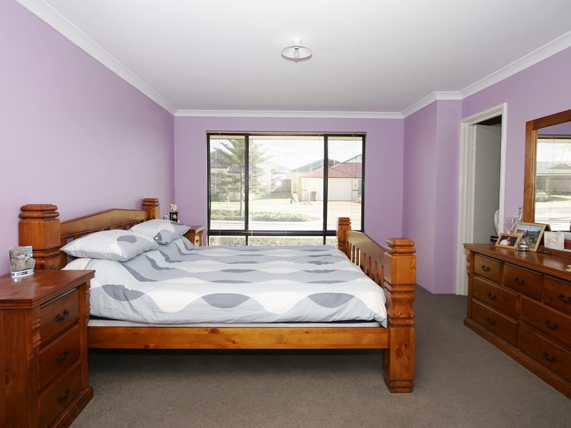 90 Benenden Avenue, Butler WA 6036