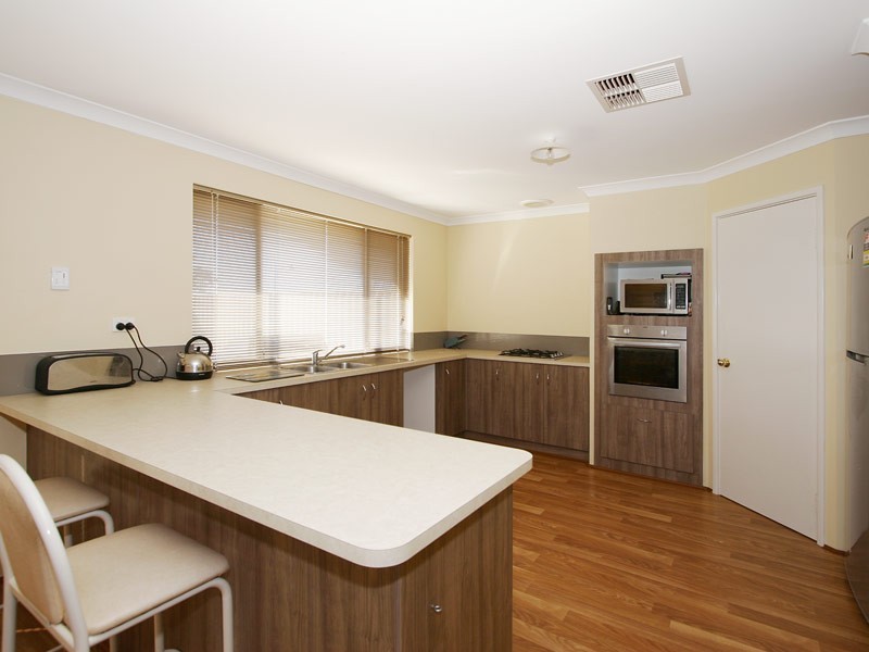 90 Benenden Avenue, Butler WA 6036