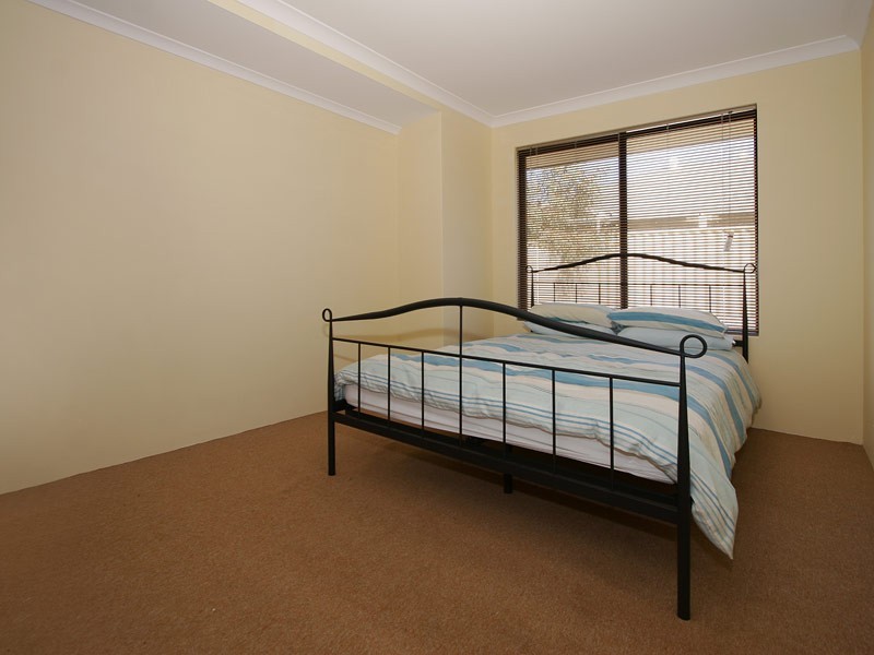 90 Benenden Avenue, Butler WA 6036