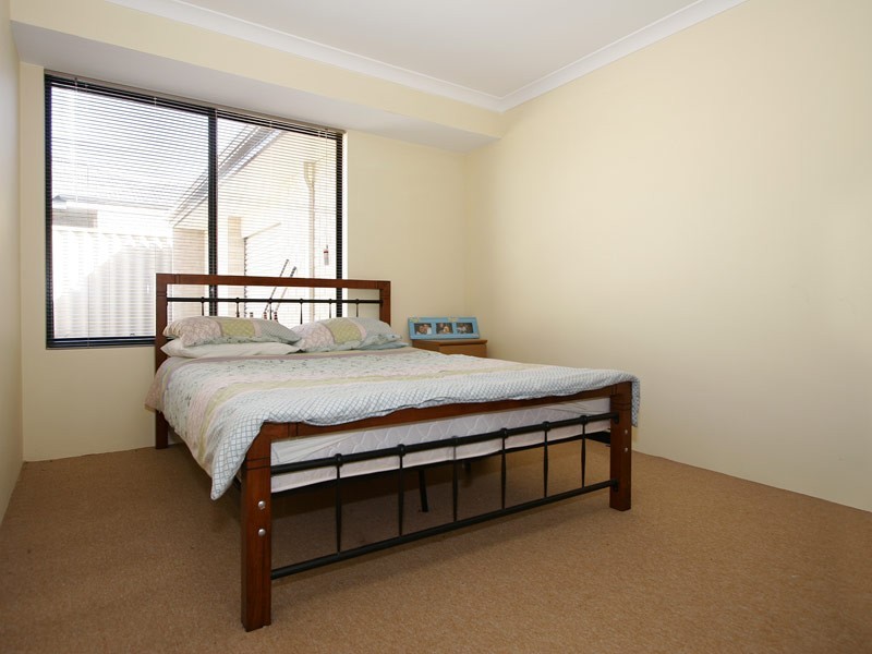 90 Benenden Avenue, Butler WA 6036