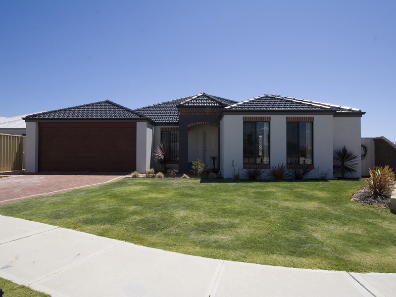 25 Swavesey Av, Butler WA 6036