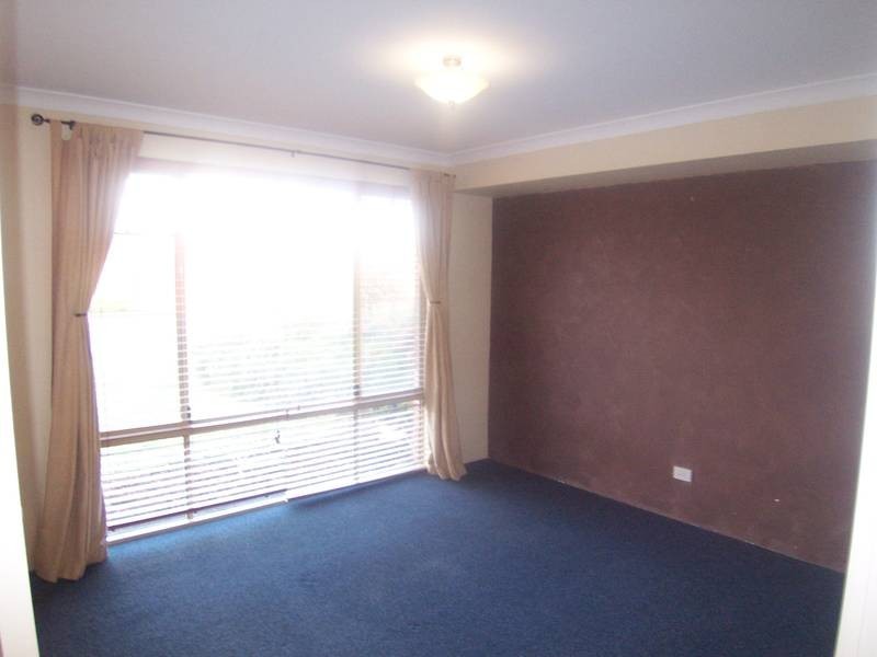 8 Tidworth Elbow, Butler WA 6036