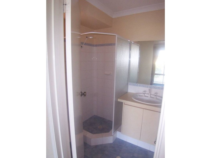 8 Tidworth Elbow, Butler WA 6036
