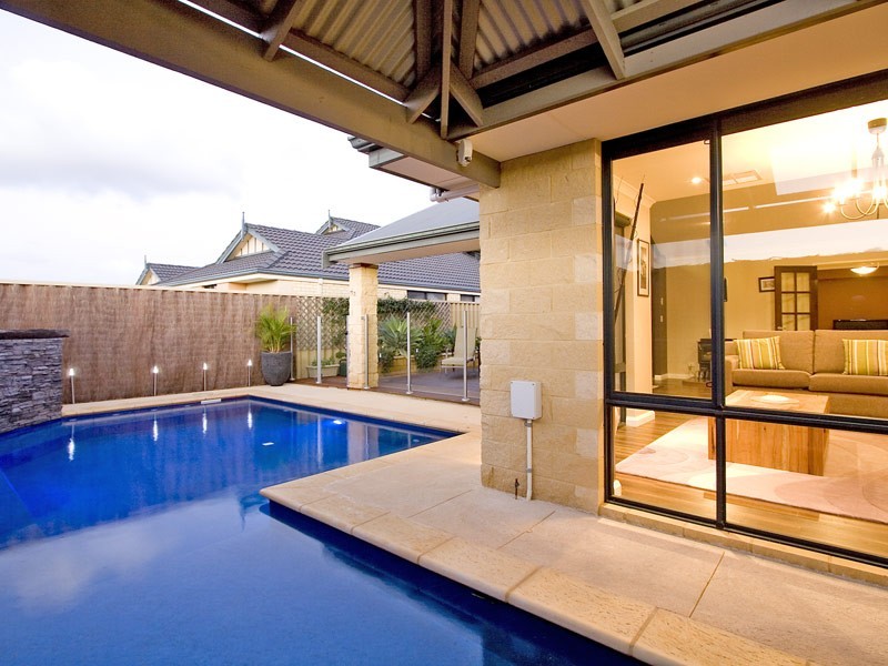 1 Writtle Street, Butler WA 6036