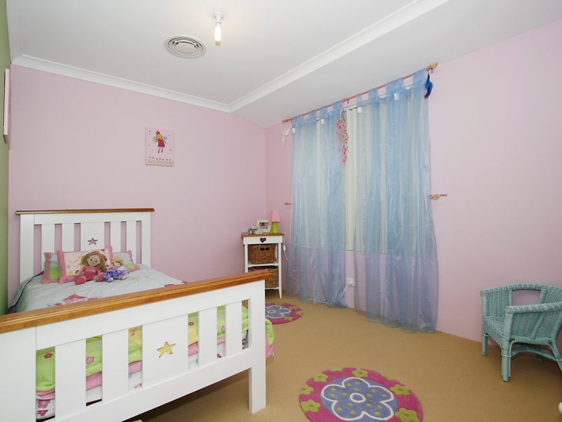 17 Daydream Way, Ridgewood WA 6030