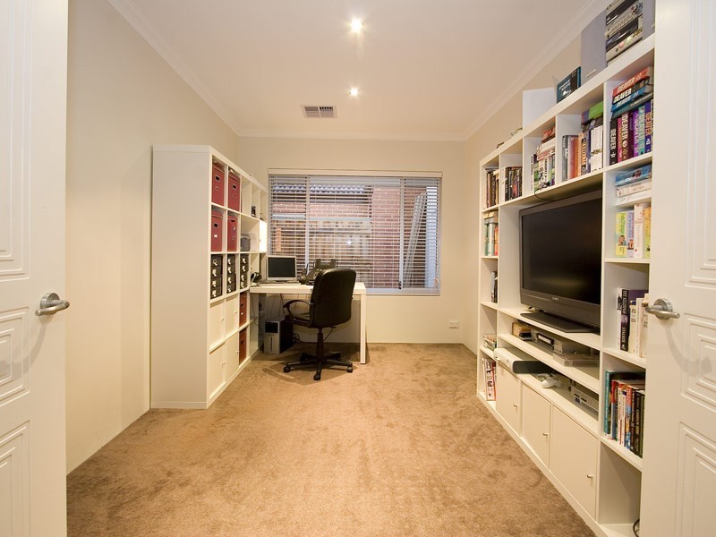 23 Acapulco Way, Quinns Rocks WA 6030