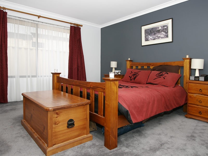 68 Camborne Parkway, Butler WA 6036