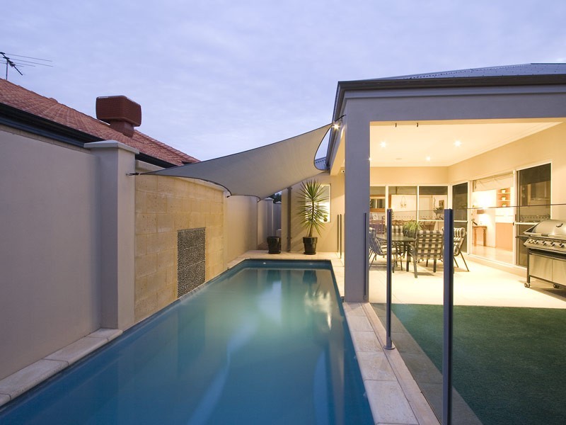 11 Acapulco Way, Quinns Rocks WA 6030