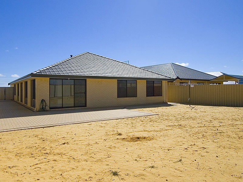 100 Ridgewood Boulevard, Ridgewood WA 6030