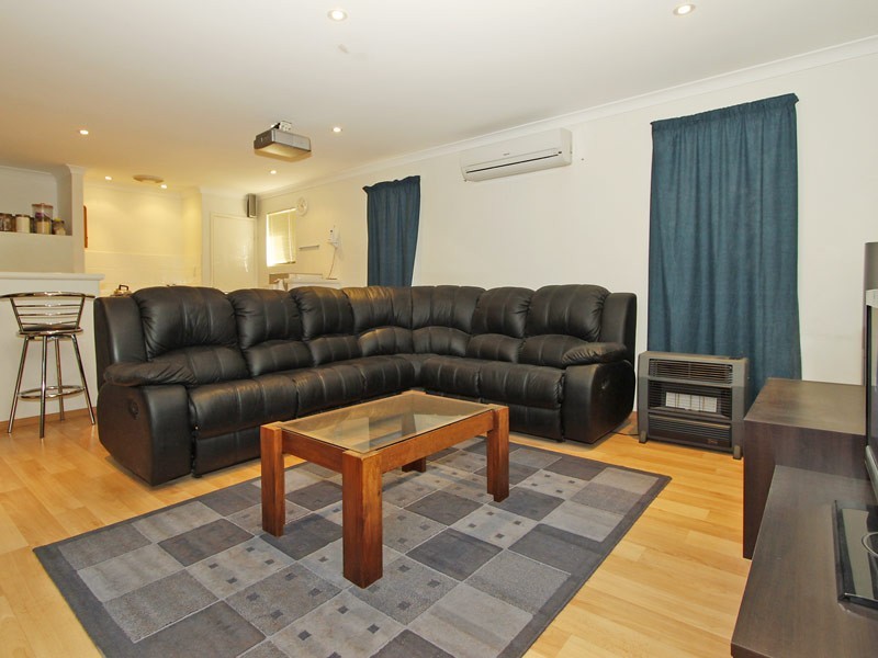 93 Homebush Drive, Butler WA 6036