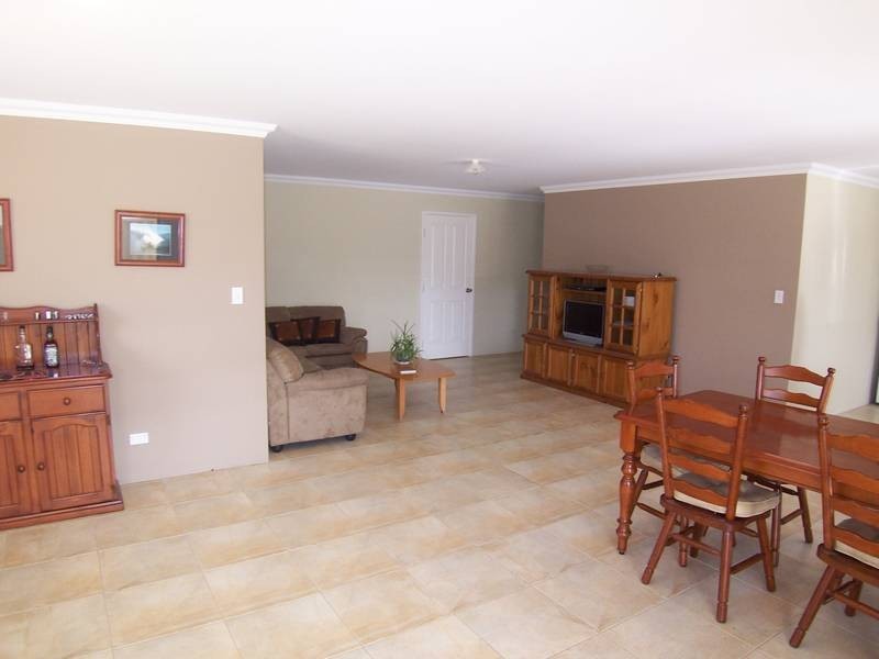 14 Impington Road, Butler WA 6036