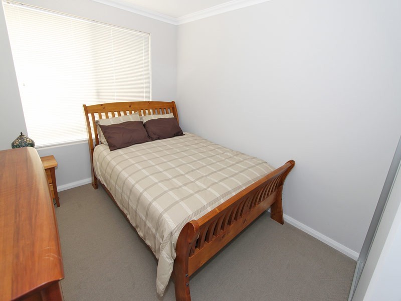 34 Seaspray Crescent, Jindalee WA 6036