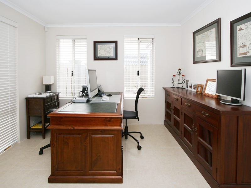 5 Huntly Avenue, Butler WA 6036