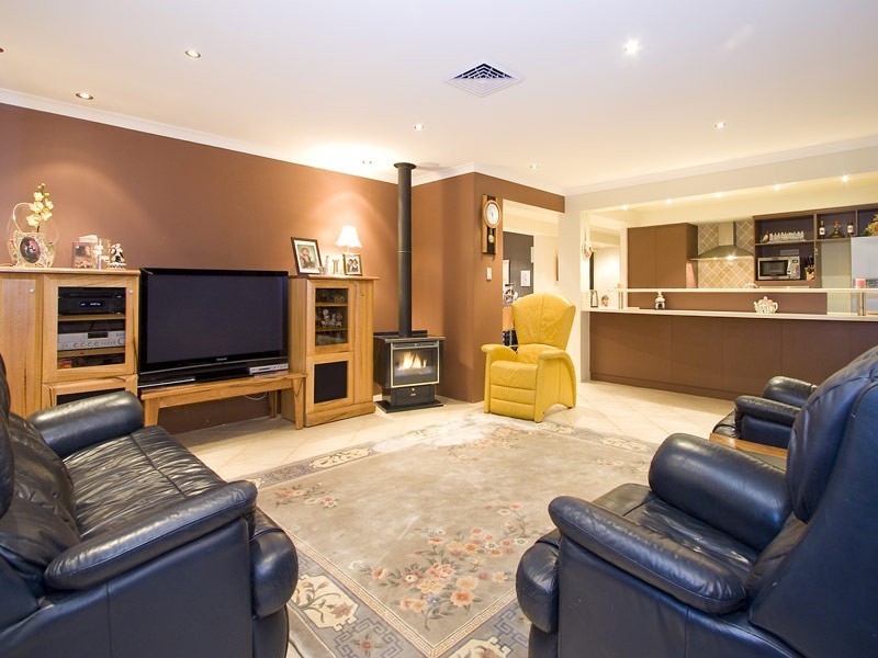 3 Marchwood Boulevard, Butler WA 6036