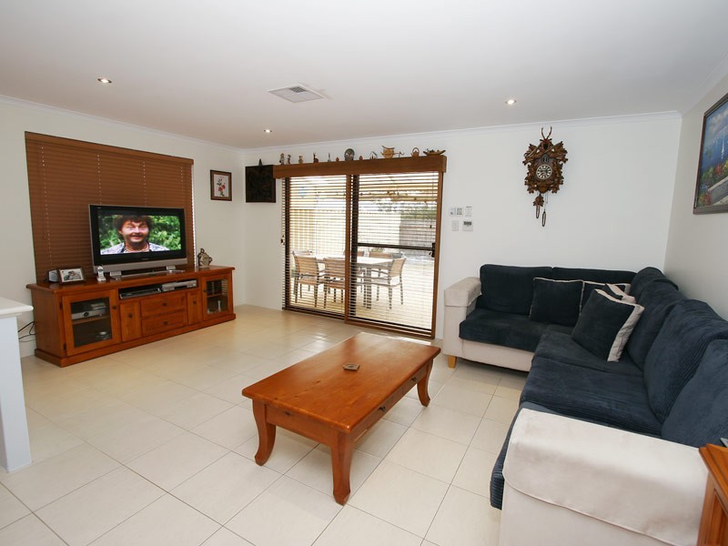 7 Ashcott Gate, Butler WA 6036