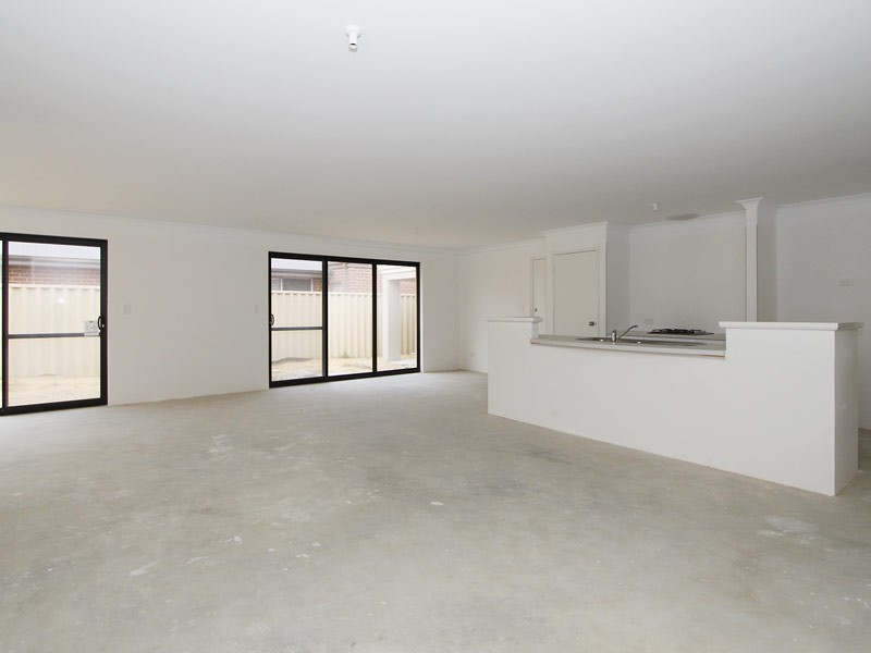 16 Newbridge Green, Butler WA 6036