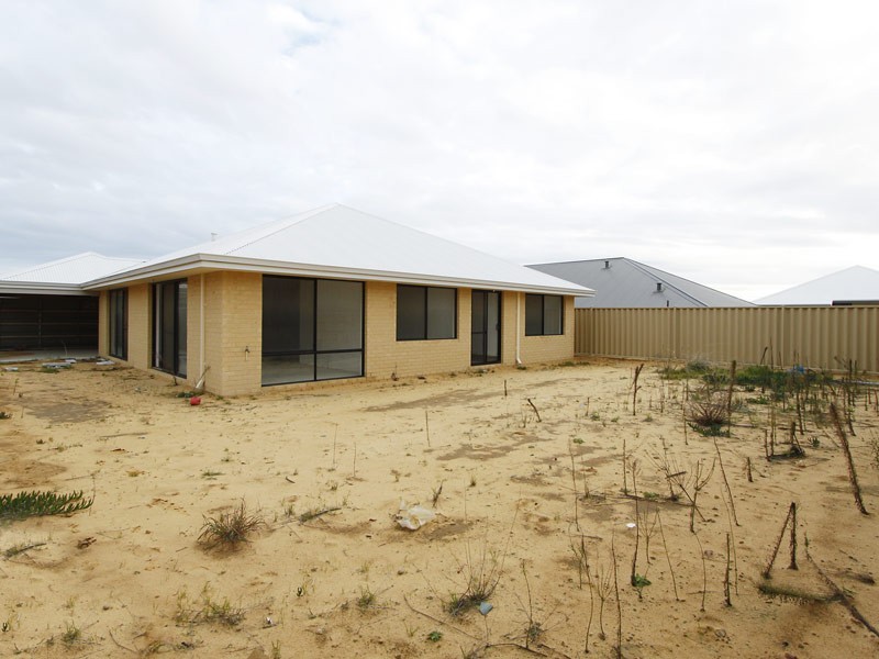 16 Newbridge Green, Butler WA 6036