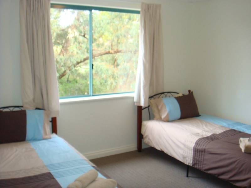 68 Long Island Pass, Connolly WA 6027