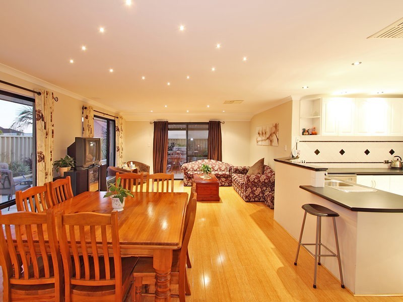 2 Writtle Street, Butler WA 6036