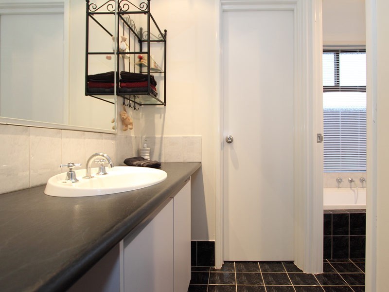 2 Writtle Street, Butler WA 6036