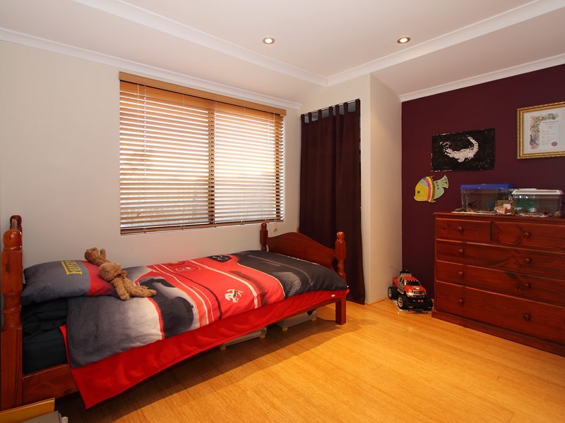 2 Writtle Street, Butler WA 6036