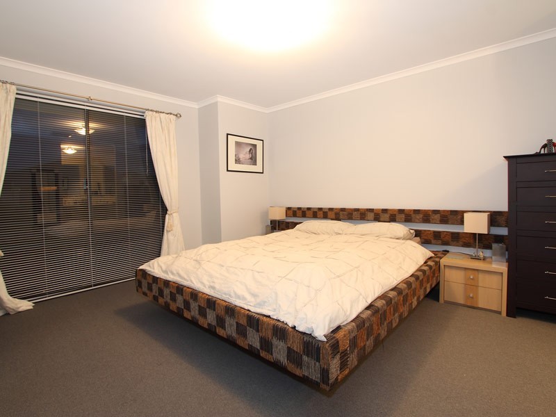 33 Bodorgan Avenue, Butler WA 6036